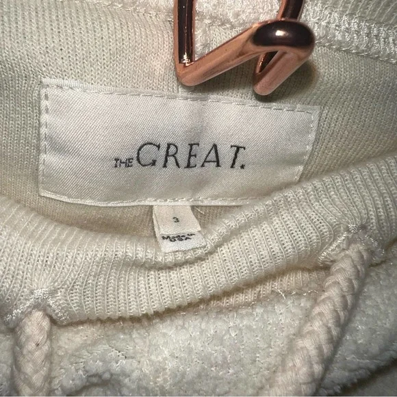 The Great. Faux Shearling Cropped Sweatpants - Picture 5 of 6